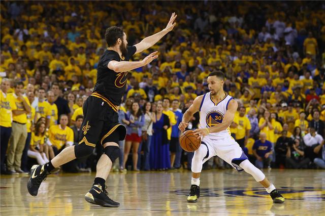 中超：“齐鲁德比”上演进球大战 青岛海牛赢球积分转正