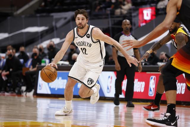 艾维绝杀活塞胜猛龙 莫兰特22+11灰熊克开拓者